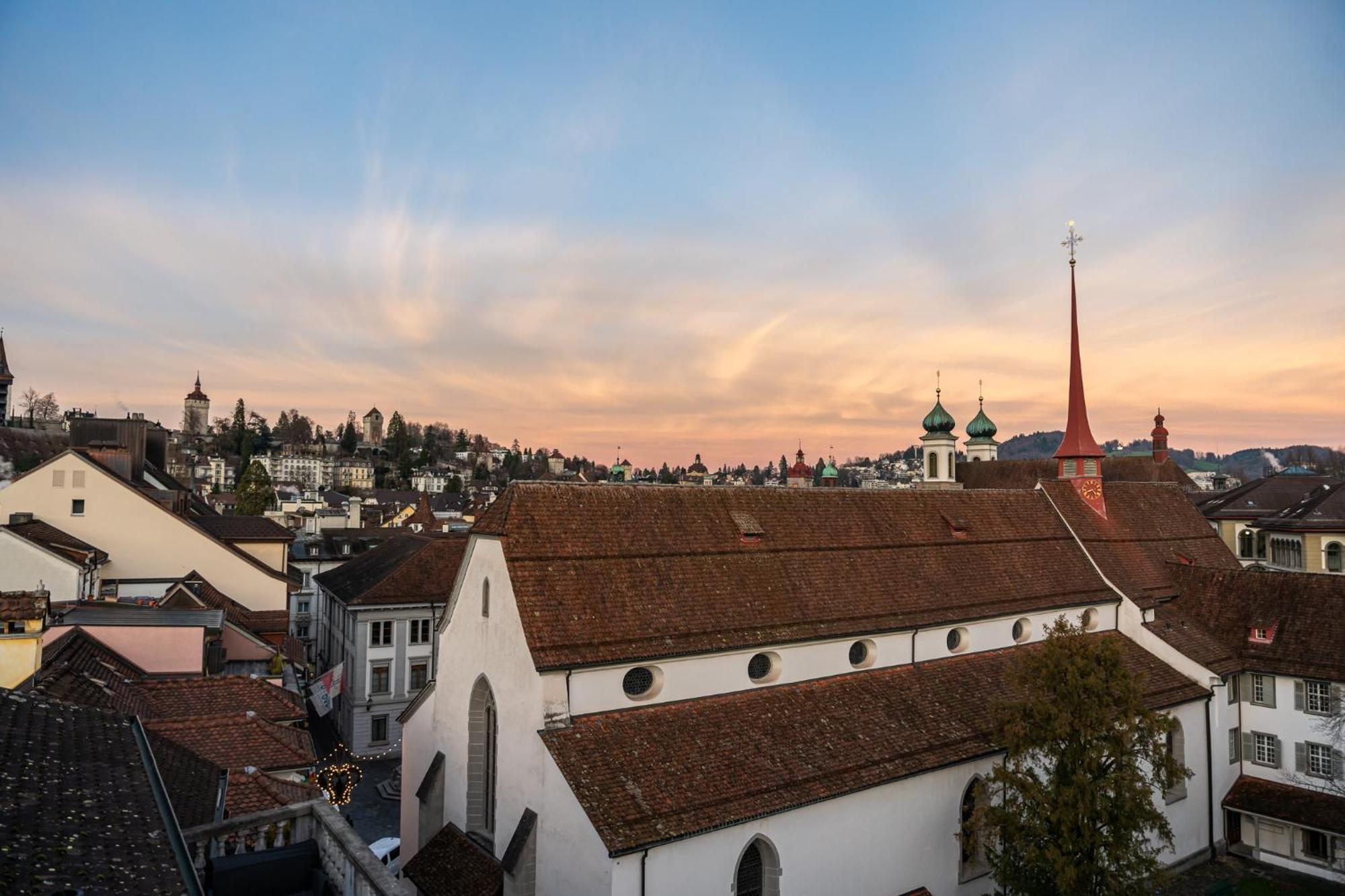 Hotel Goldener Stern - Contactless Check-In Lucerna Exterior foto